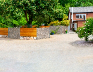 Blick auf Bürogebäude